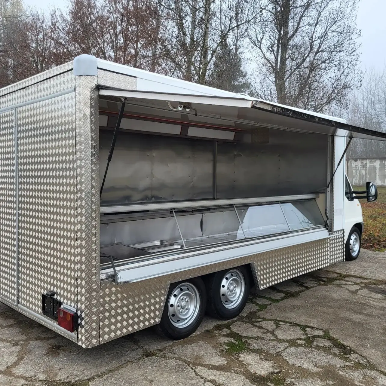 Commercial Kitchen Rolling Foo - Food Snacks Delivery recension och pris